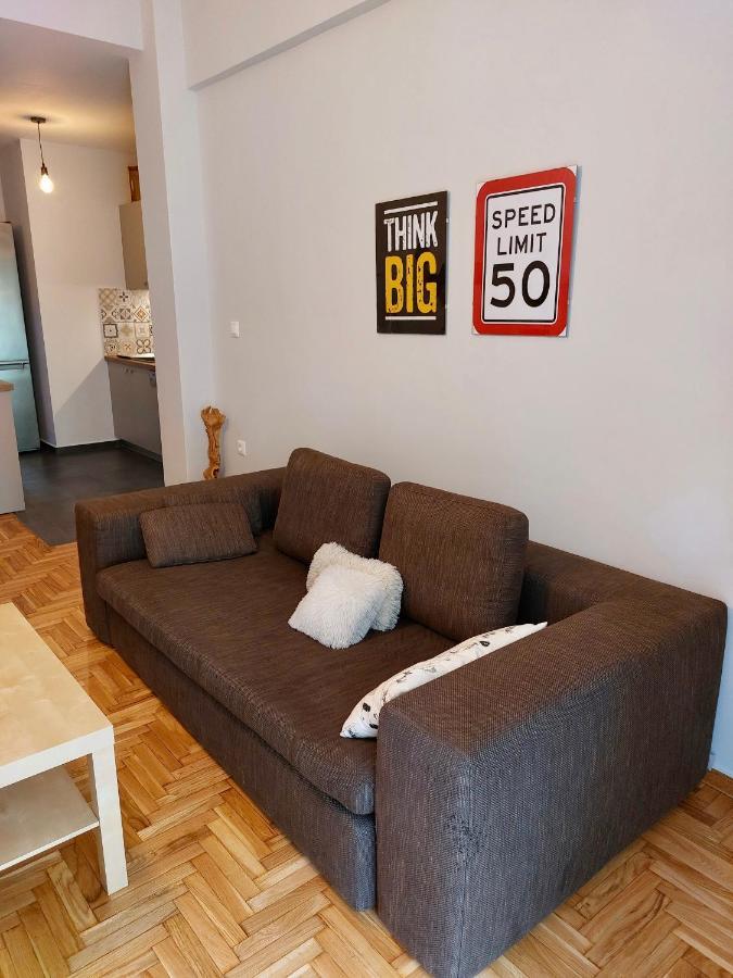 Christina-Anna Athens City Center Walking Distance To Everywhere And Acropolis, In One Of The Most Favorable Locations By National Gardens And Zoo, Hellenic Parliament In Syntagma And Stylish Exquisite Kolonaki Cozy Renovated Apartment Dış mekan fotoğraf