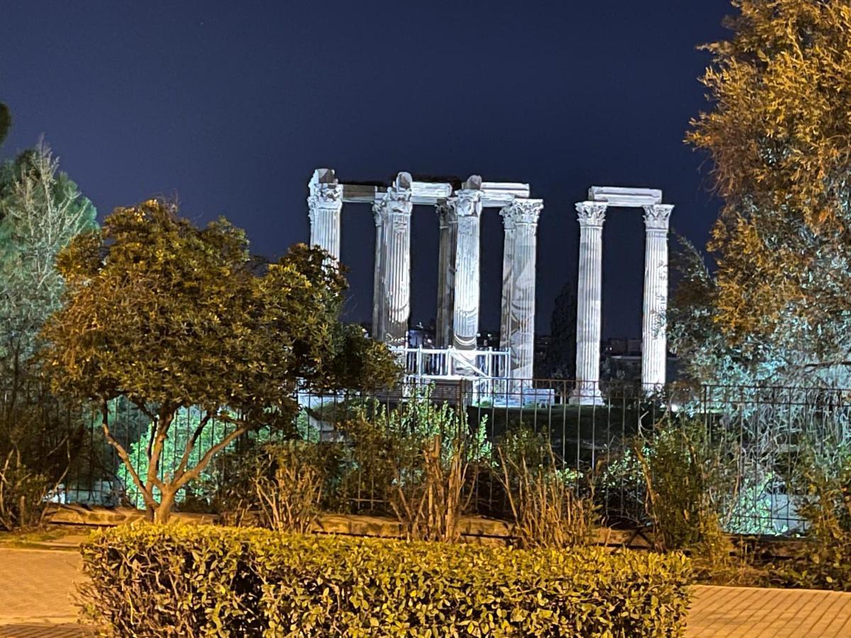 Christina-Anna Athens City Center Walking Distance To Everywhere And Acropolis, In One Of The Most Favorable Locations By National Gardens And Zoo, Hellenic Parliament In Syntagma And Stylish Exquisite Kolonaki Cozy Renovated Apartment Dış mekan fotoğraf